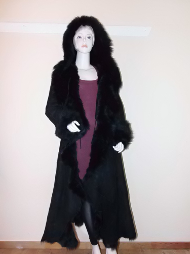 extra lang, Mantel aus Toscanalammfell, Länge 130cm